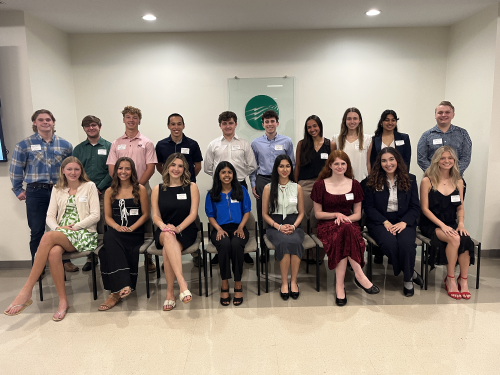 picture of scholarship winners